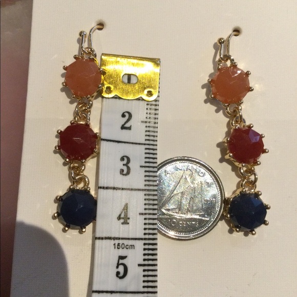 Beeline Earrings 2 Pairs - Picture 6 of 12